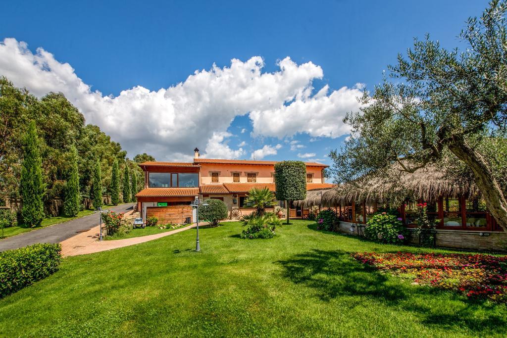 Agriturismo 4 Ricci Cerveteri Exteriör bild