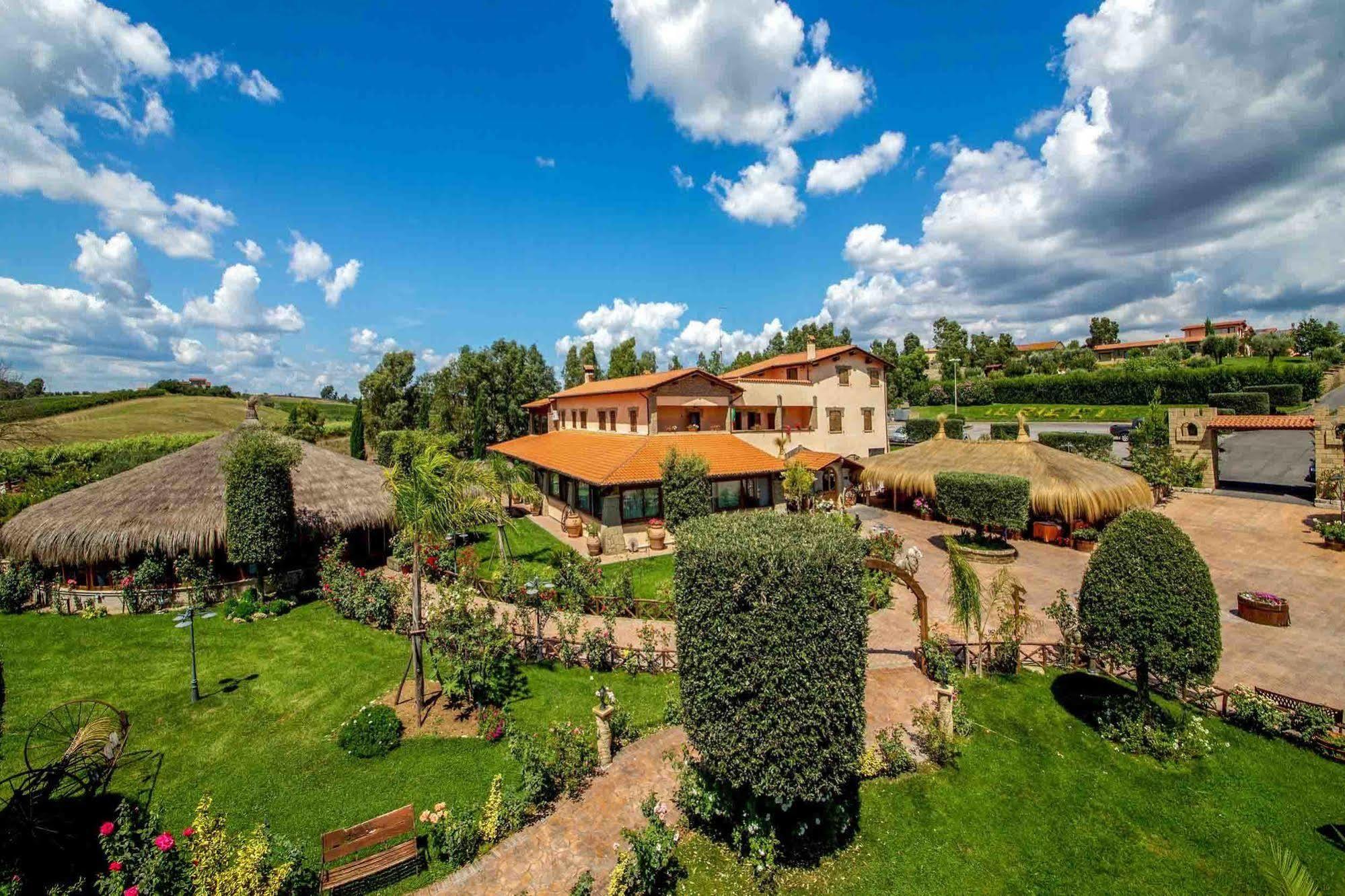 Agriturismo 4 Ricci Cerveteri Exteriör bild
